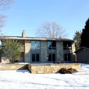 Elm Grove $404,000